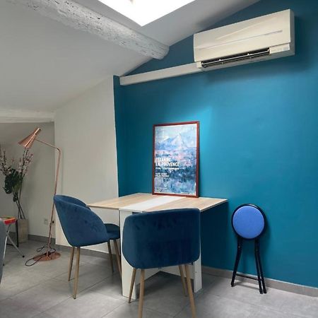 Appartement climatisé centre-ville de narbonne dans comble 4 couchages Esterno foto