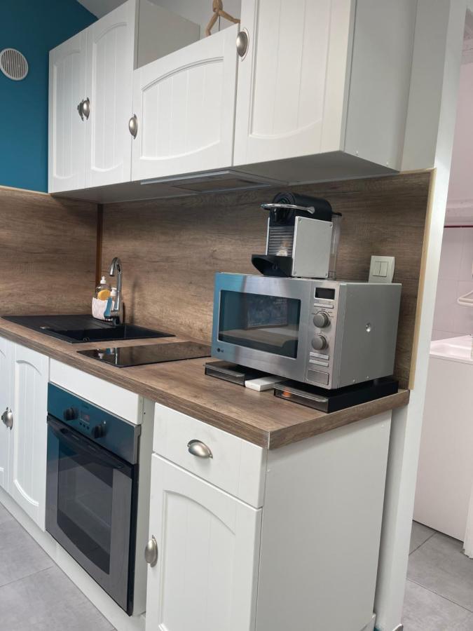 Appartement climatisé centre-ville de narbonne dans comble 4 couchages Esterno foto